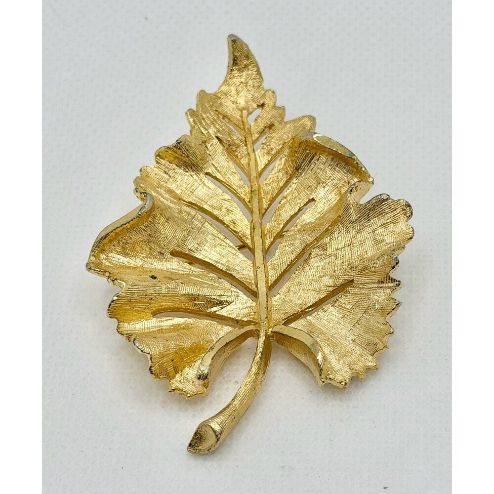 Vintage Signed Textured Gold Tone Leaf Brooch Pin